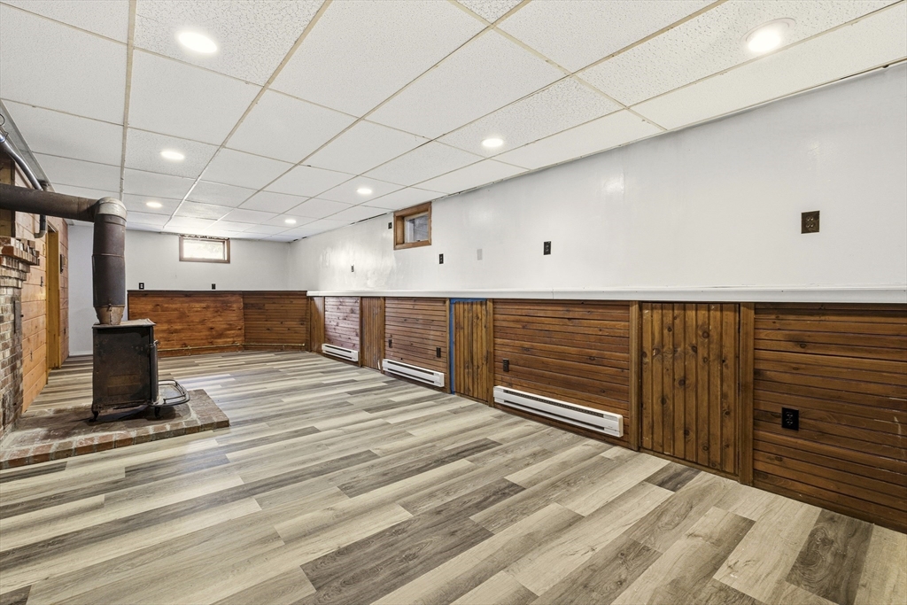 29 Williston Road Bourne, MA 02562 - Photo 24 of 34