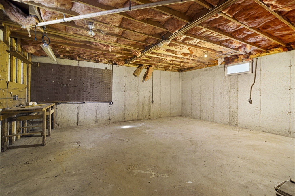 29 Williston Road Bourne, MA 02562 - Photo 25 of 34