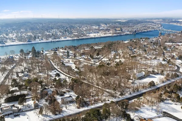 $3,900 | 29 Williston Road, Bourne, MA 02562