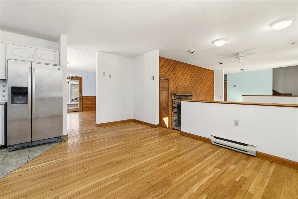 29 Williston Road Bourne, MA 02562 - Photo 7 of 34