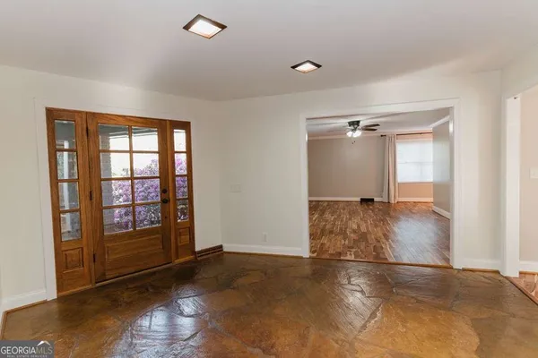 $469,900 | 190 Fairlawn Drive, Carrollton, GA 30117