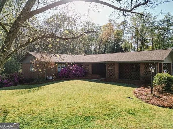 $469,900 | 190 Fairlawn Drive, Carrollton, GA 30117