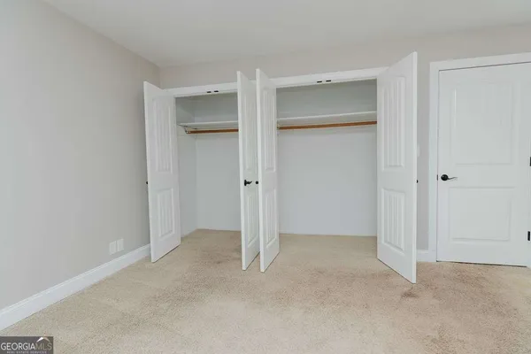 $469,900 | 190 Fairlawn Drive, Carrollton, GA 30117