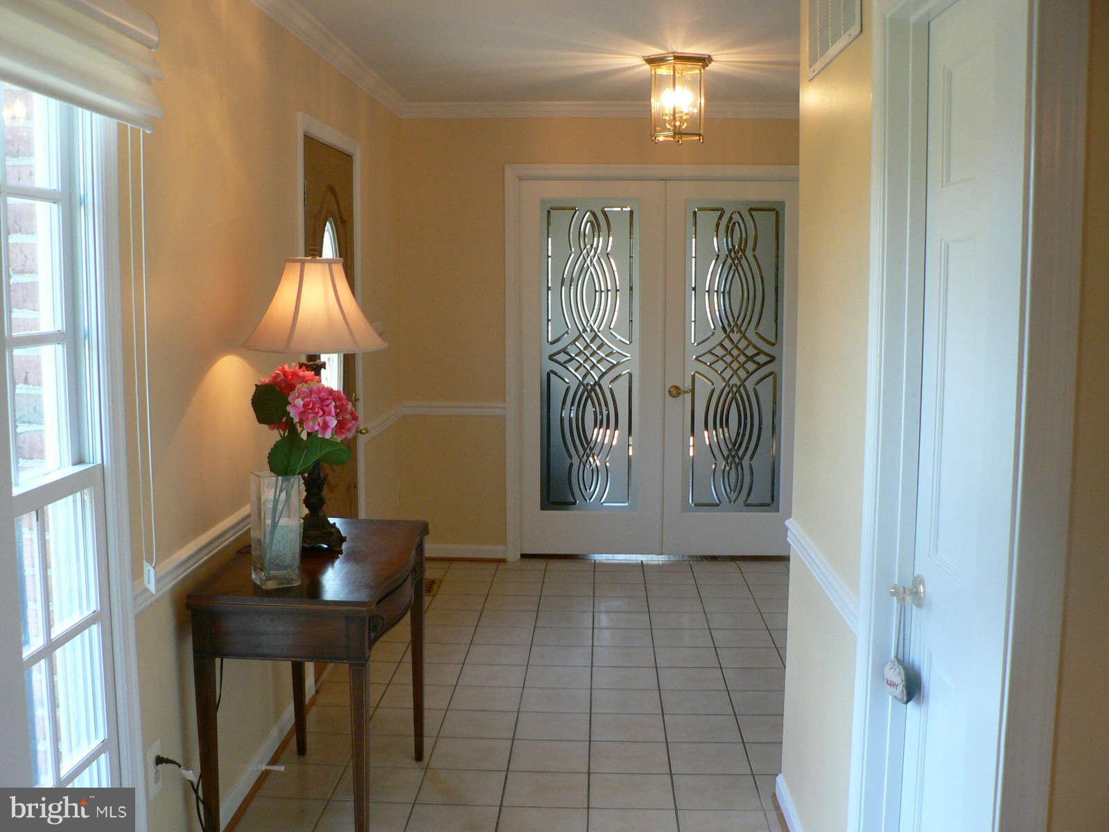 2 Barn Ridge Court Silver Spring, MD 20906 - Photo 2 of 29 Interior (General)