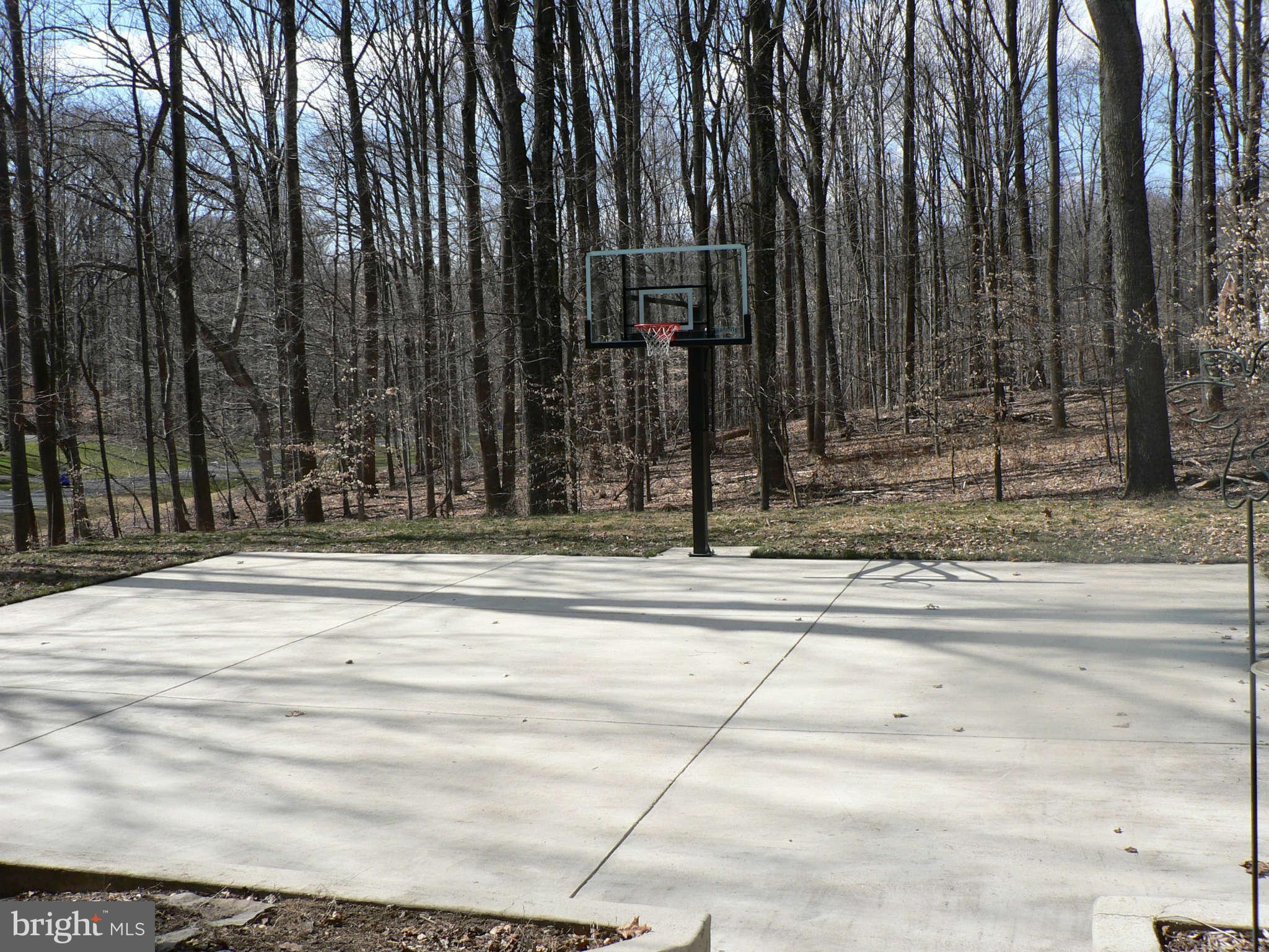 2 Barn Ridge Court Silver Spring, MD 20906 - Photo 21 of 29 Exterior (General)