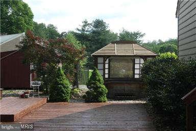 2 Barn Ridge Court Silver Spring, MD 20906 - Photo 22 of 29 Exterior (General)
