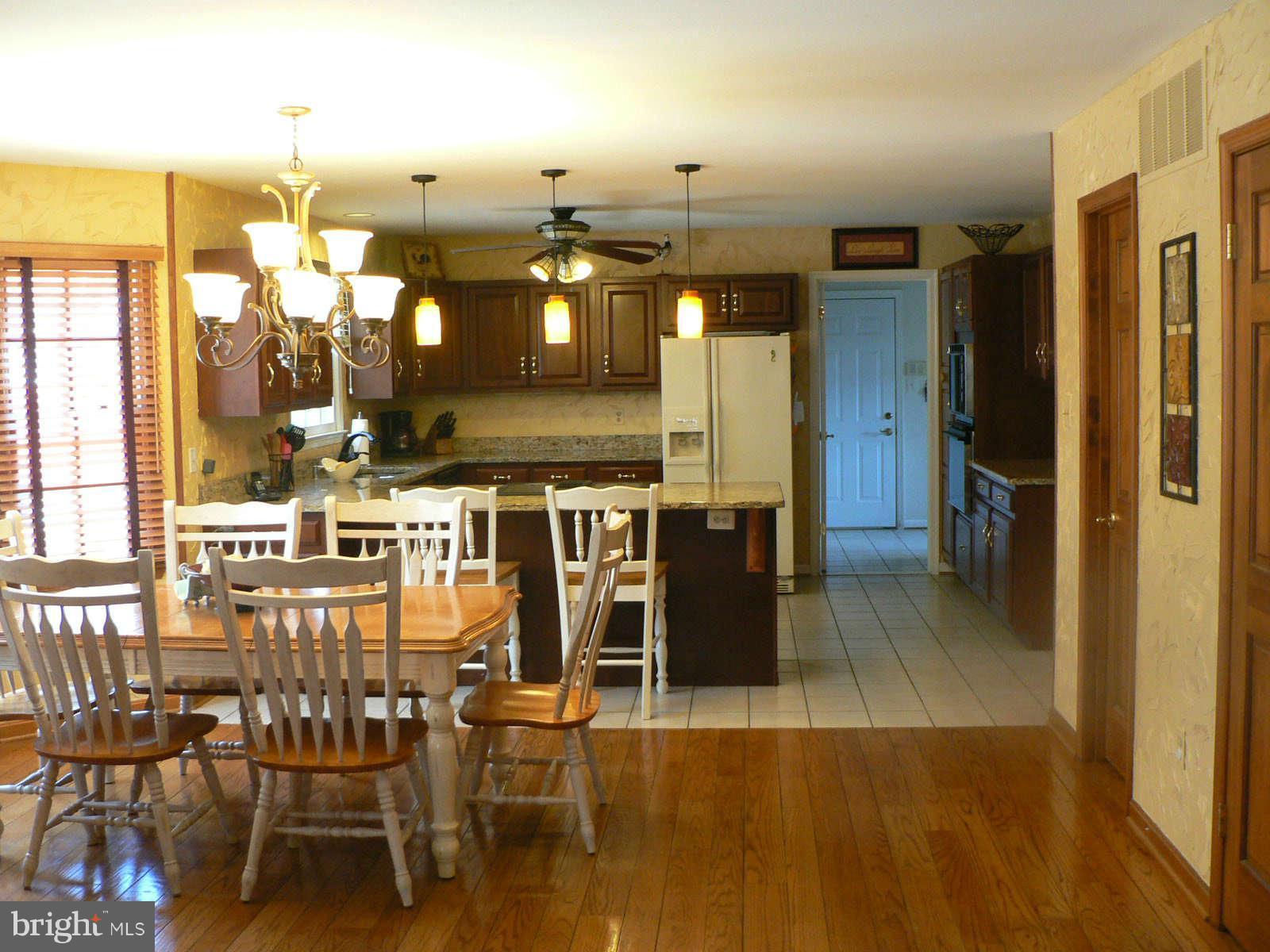 2 Barn Ridge Court Silver Spring, MD 20906 - Photo 4 of 29 Kitchen