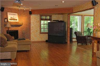 2 Barn Ridge Court Silver Spring, MD 20906 - Photo 5 of 29 Family Room