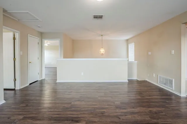 $289,900 | 206 Pheasant Trail, Bastrop, TX 78602