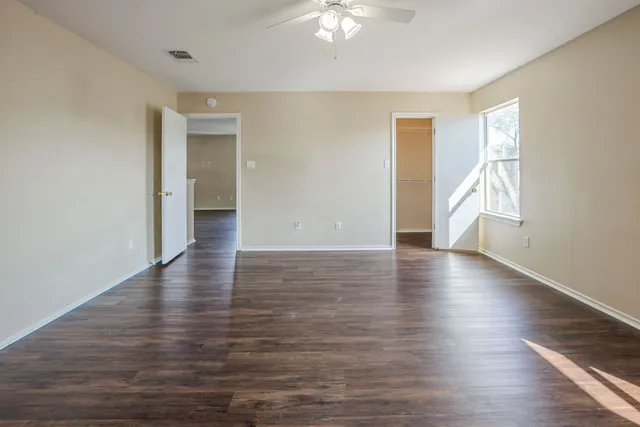 $289,900 | 206 Pheasant Trail, Bastrop, TX 78602