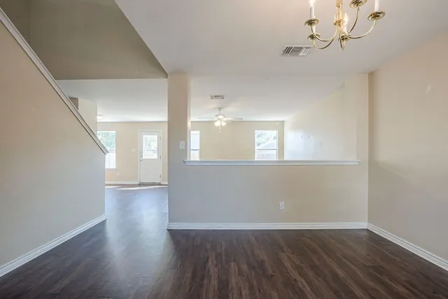 $289,900 | 206 Pheasant Trail, Bastrop, TX 78602