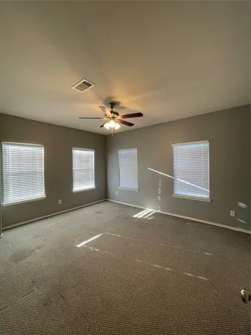 a view of empty room with window