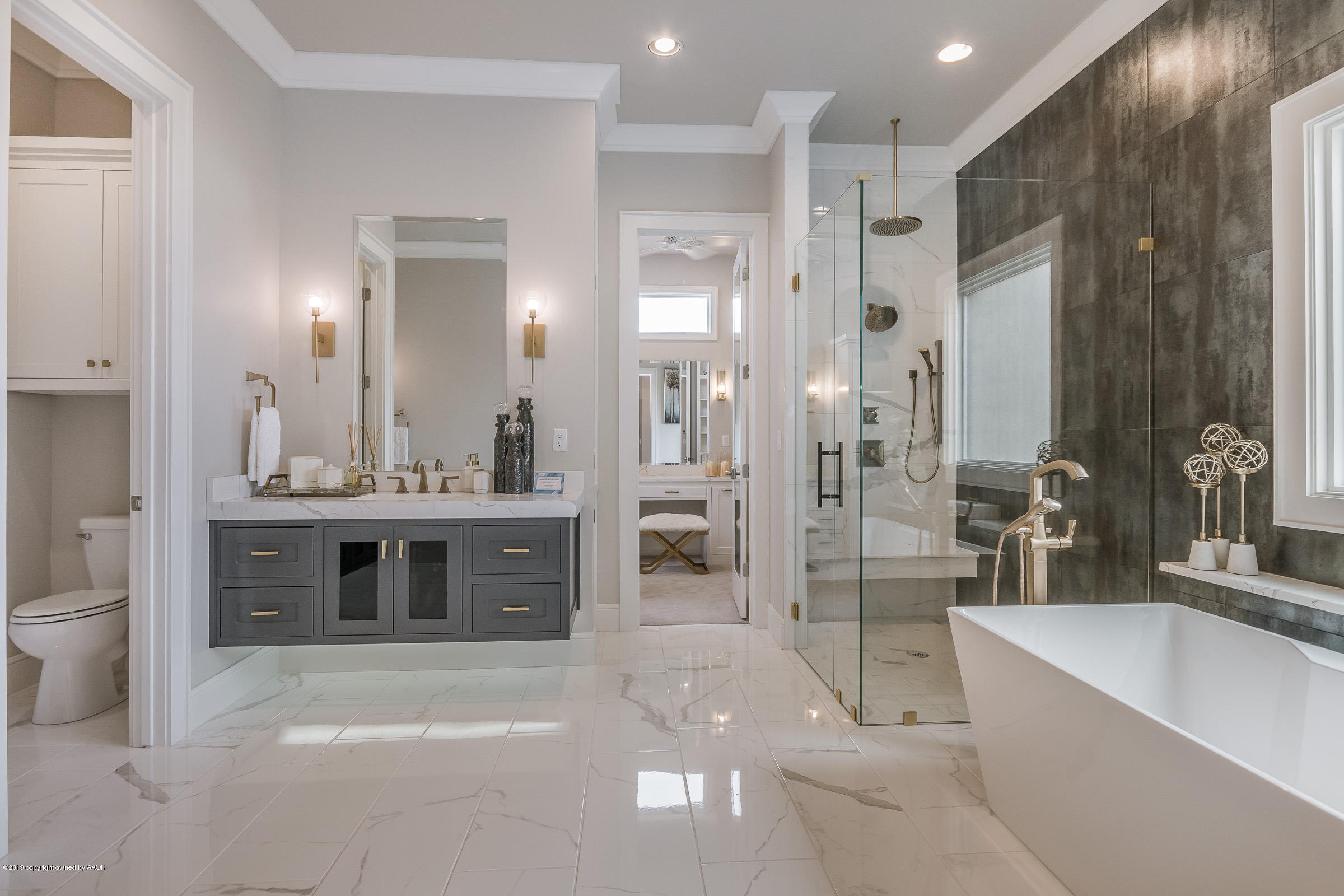 5600 Wesley Road Amarillo, TX 79119 - Photo 25 of 44 Master Bathroom (3)