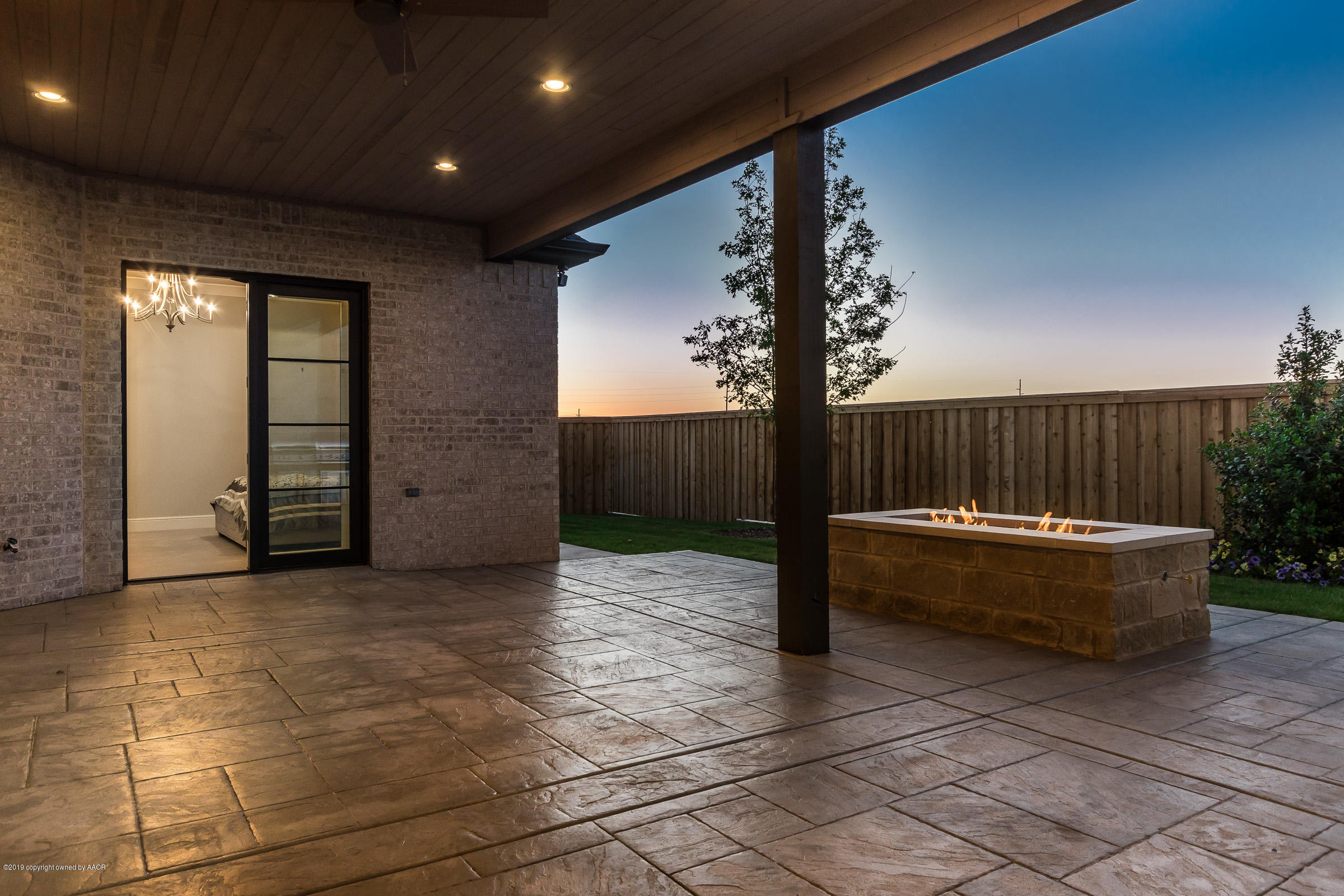 5600 Wesley Road Amarillo, TX 79119 - Photo 37 of 44 Back Patio Twilight