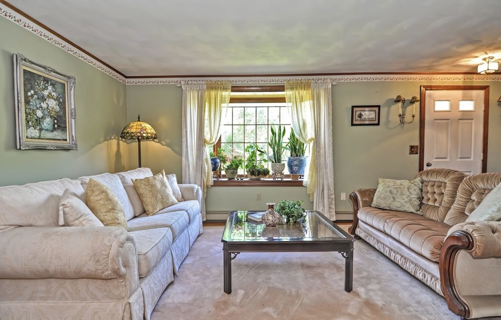 12 Patrick Road Hopedale, MA 01747 - Photo 4 of 30 Gallery Image 4