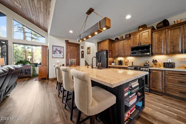 $1,299,990 | 1730 South Torreon Lakes Drive, Show Low, AZ 85901