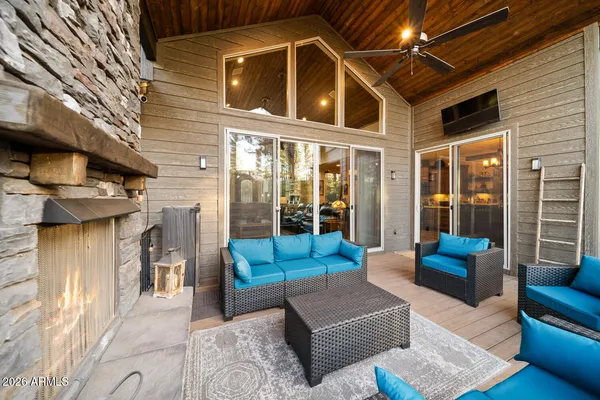 $1,299,990 | 1730 South Torreon Lakes Drive, Show Low, AZ 85901