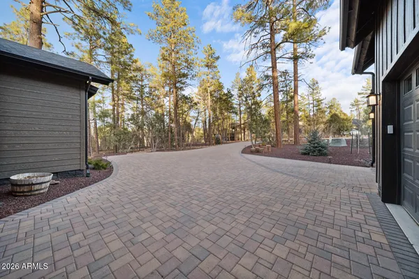 $1,299,990 | 1730 South Torreon Lakes Drive, Show Low, AZ 85901