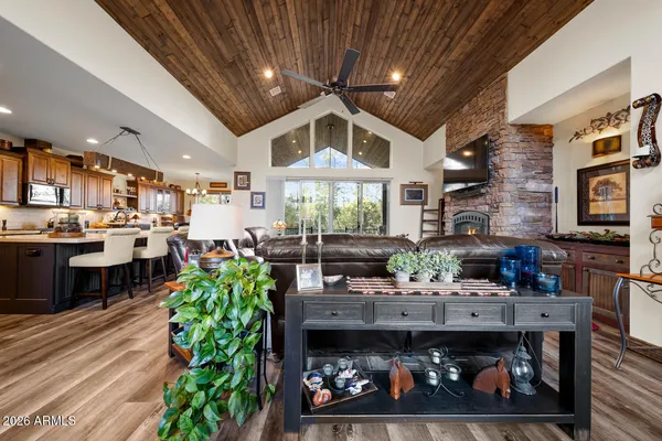 $1,299,990 | 1730 South Torreon Lakes Drive, Show Low, AZ 85901