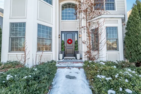 a view of multi story residential apartment building