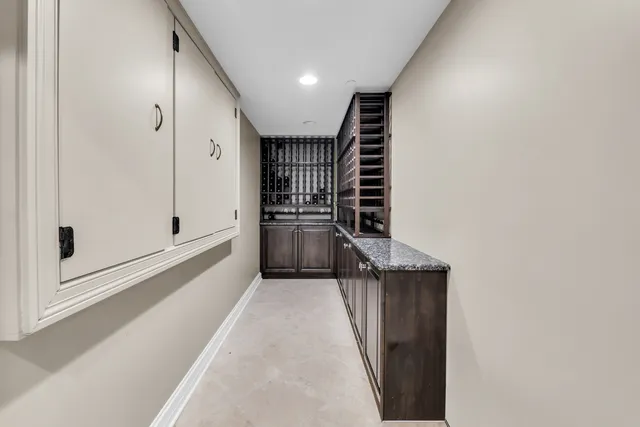 $1,200,000 | 749 East Sunnyside Avenue, Libertyville, IL 60048