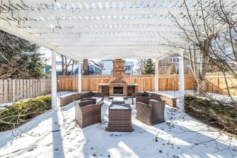 a view of a house with a outdoor space