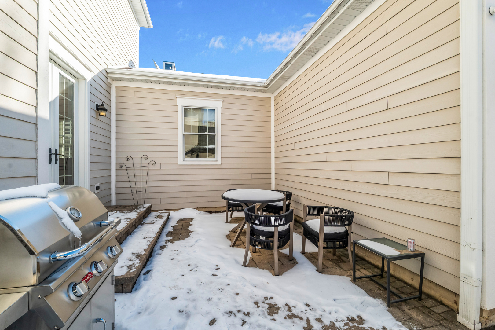 749 East Sunnyside Avenue Libertyville, IL 60048 - Photo 50 of 54