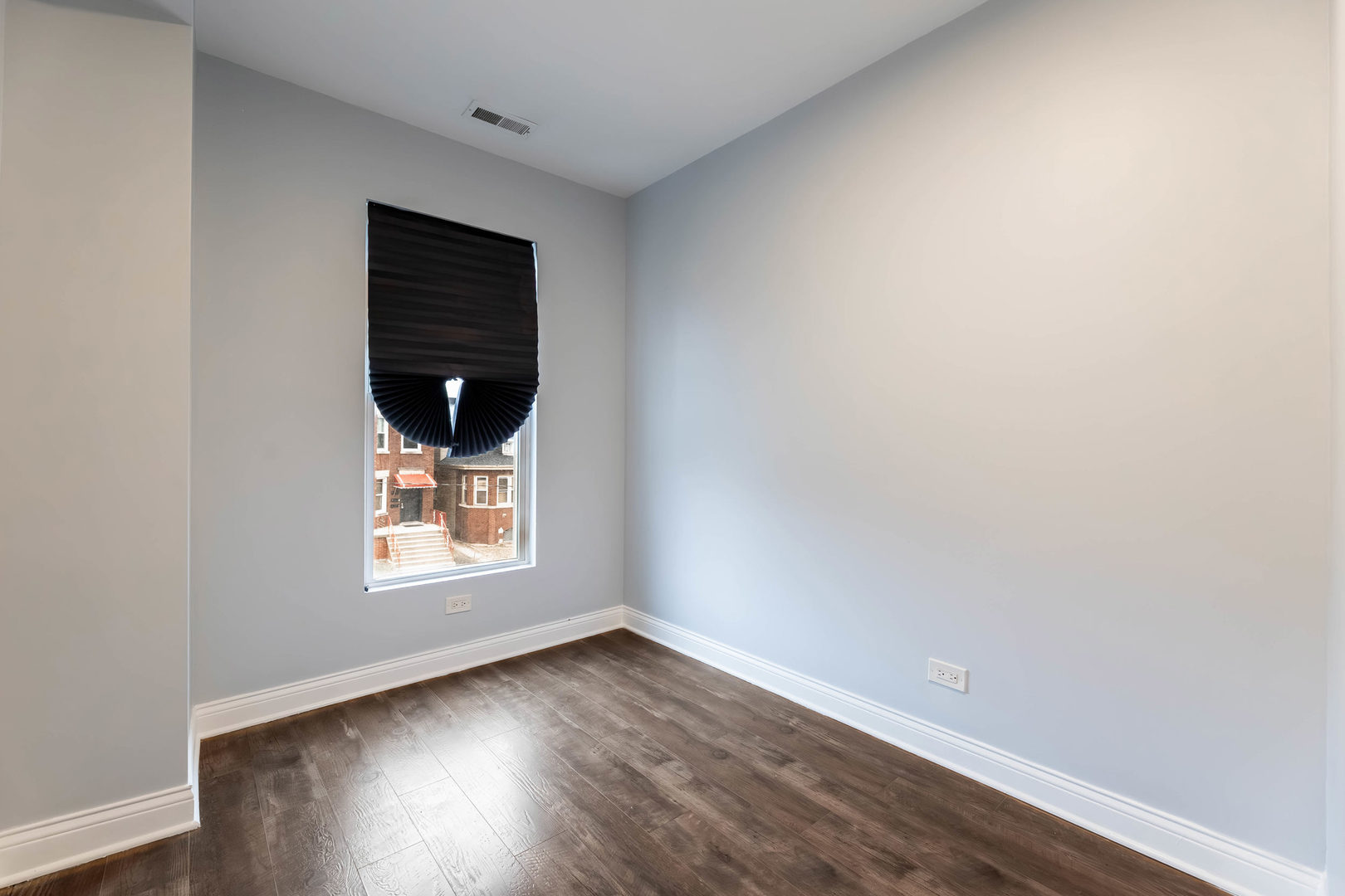 6833 South Champlain Avenue, Unit 2 Chicago, IL 60637 - Photo 12 of 13