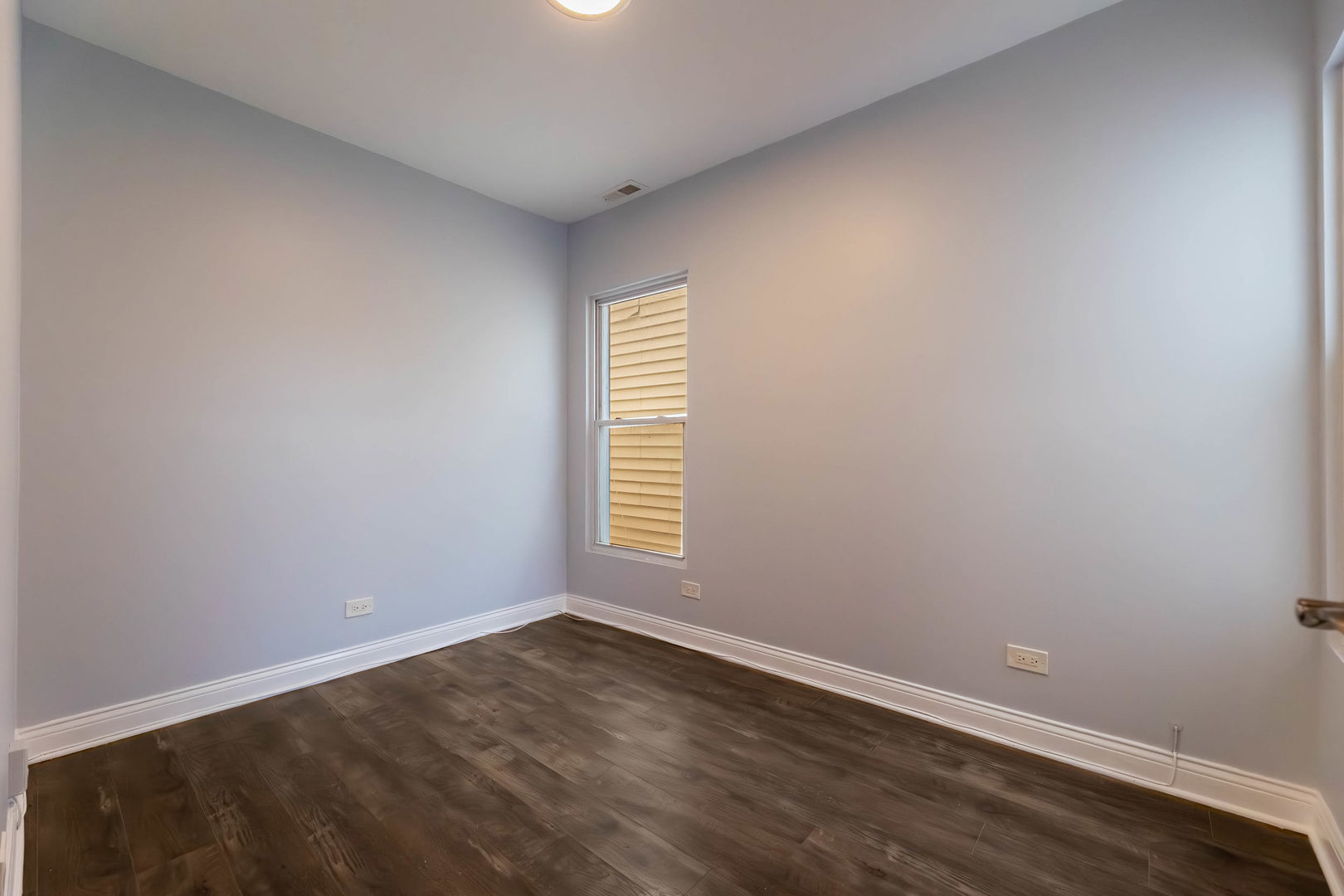 6833 South Champlain Avenue, Unit 2 Chicago, IL 60637 - Photo 9 of 13