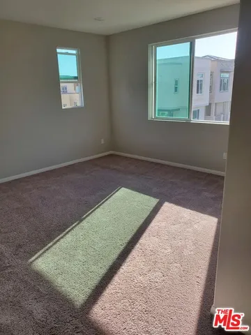 $1,195,000 | 757 Daniel Freeman Circle, Inglewood, CA 90301