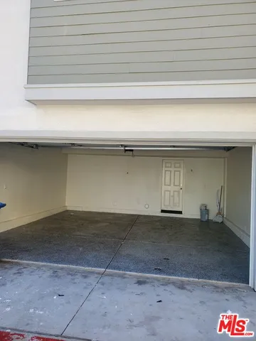 $1,195,000 | 757 Daniel Freeman Circle, Inglewood, CA 90301