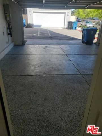 $1,195,000 | 757 Daniel Freeman Circle, Inglewood, CA 90301