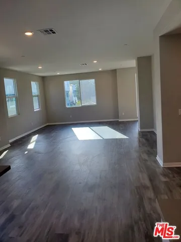 $1,195,000 | 757 Daniel Freeman Circle, Inglewood, CA 90301