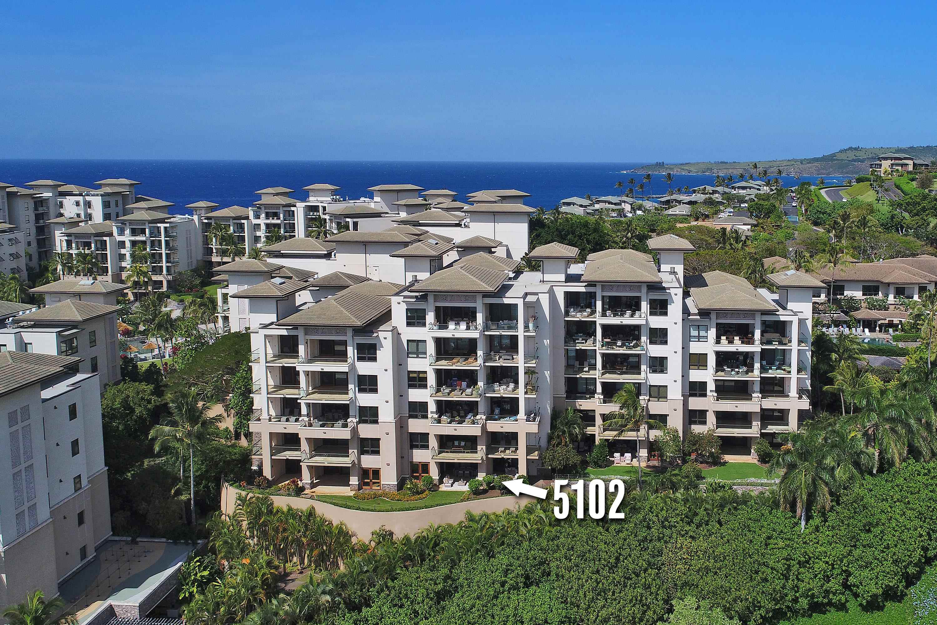 1 Bay Drive, Unit 5102 Lahaina, HI 96761 - Photo 46 of 50 a view of a building with a garden