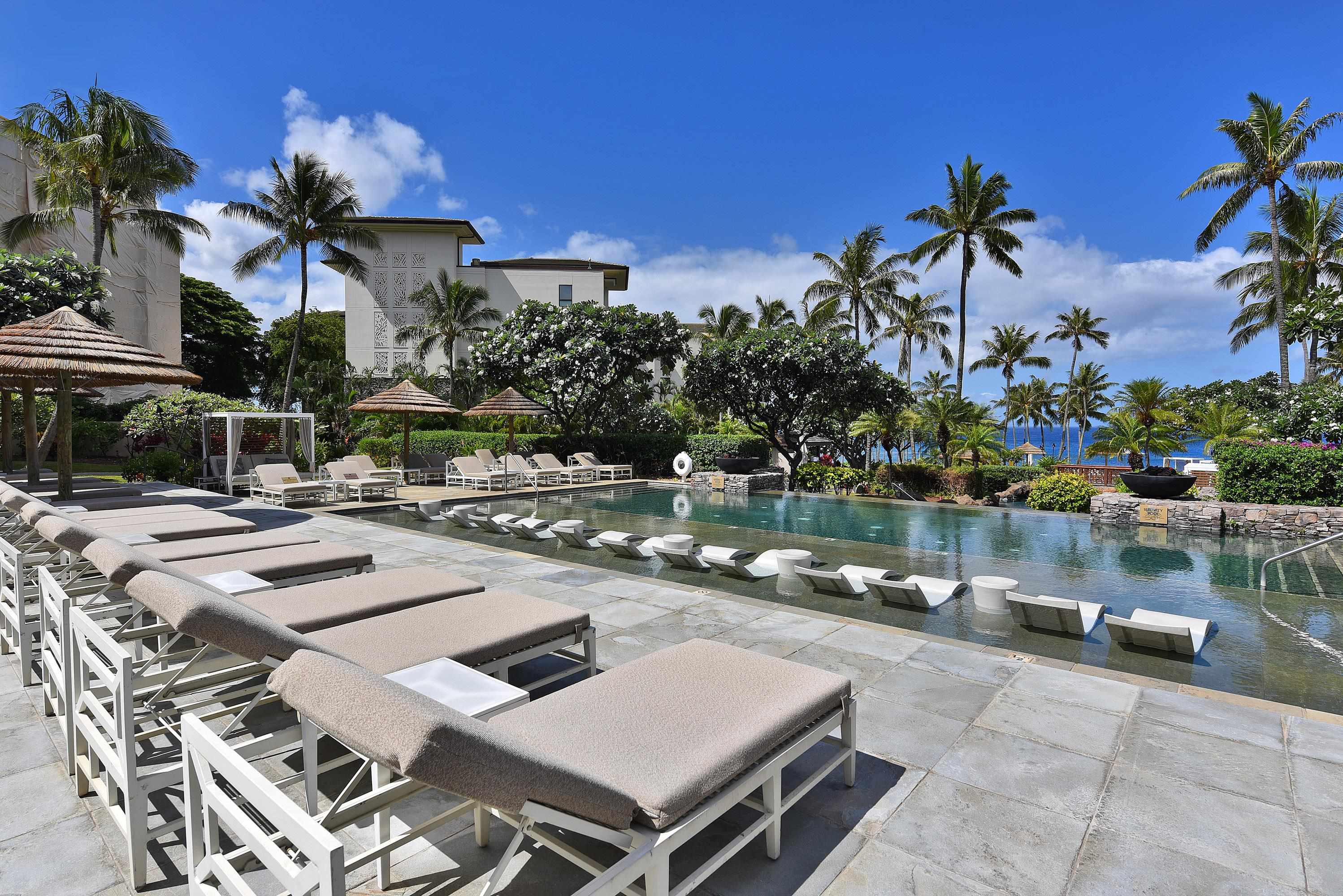 1 Bay Drive, Unit 5102 Lahaina, HI 96761 - Photo 48 of 50 a view of a patio with swimming pool