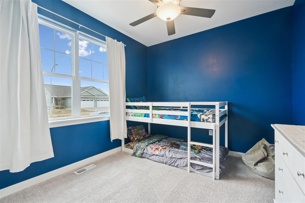 206 Ridgeway Drive Tiffin, IA 52340 - Photo 15 of 38 Gallery Image 15