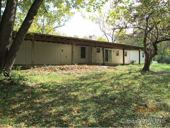 8720 Iler Road Sherman, IL 62684 - Photo 1 of 24 Gallery Image 1