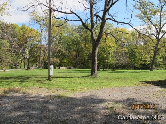 8720 Iler Road Sherman, IL 62684 - Photo 7 of 24 Gallery Image 7