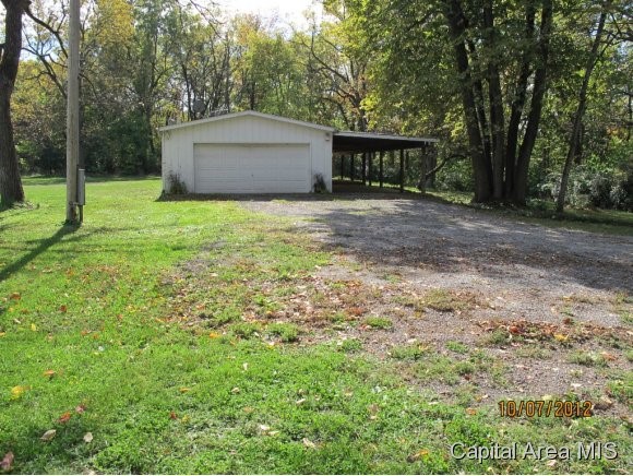 8720 Iler Road Sherman, IL 62684 - Photo 10 of 24 Gallery Image 10