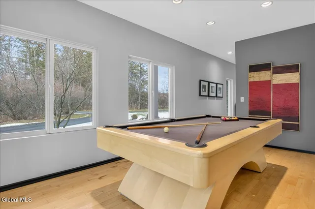 $895,000 | 7 Legends Way, Clifton Park, NY 12019