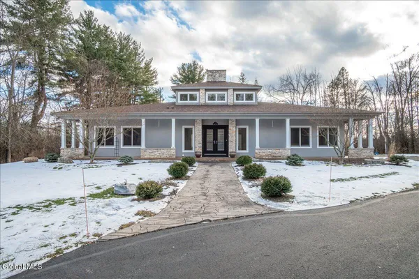 $849,000 | 7 Legends Way, Clifton Park, NY 12019