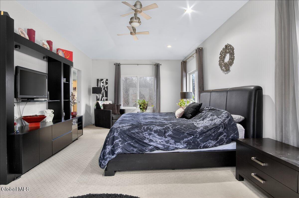 7 Legends Way Clifton Park, NY 12019 - Photo 52 of 91 42-7 LEGENDS WAY-21