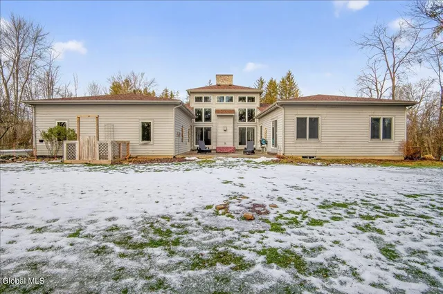 $895,000 | 7 Legends Way, Clifton Park, NY 12019