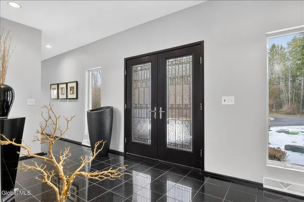 $849,000 | 7 Legends Way, Clifton Park, NY 12019