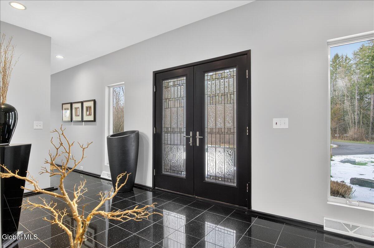 7 Legends Way Clifton Park, NY 12019 - Photo 7 of 91 61-7 LEGENDS WAY-40