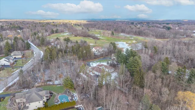 $895,000 | 7 Legends Way, Clifton Park, NY 12019