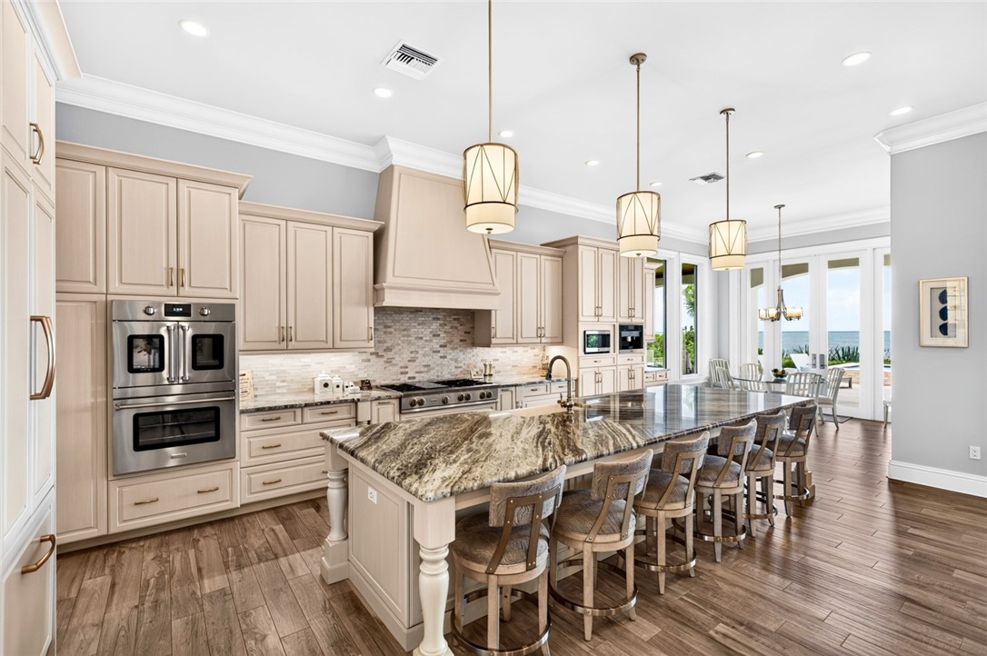 826 Reef Road Vero Beach, FL 32963 - Photo 5 of 35 Gallery Image 5