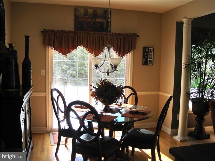 31 Bryce Road Berlin, NJ 08009 - Photo 7 of 21 Dining Room