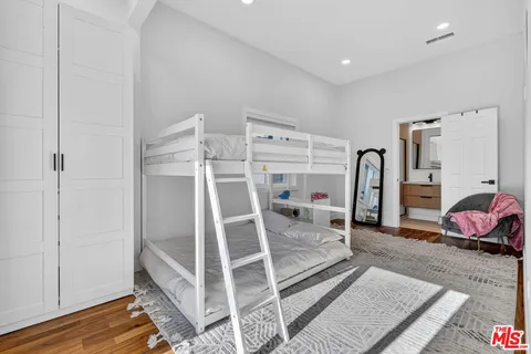 $2,488,000 | 313 South Sycamore Avenue, Los Angeles, CA 90036
