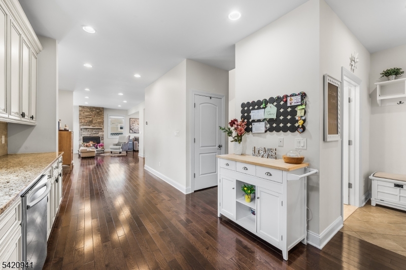 23 George Road Emerson, NJ 07630 - Photo 16 of 47